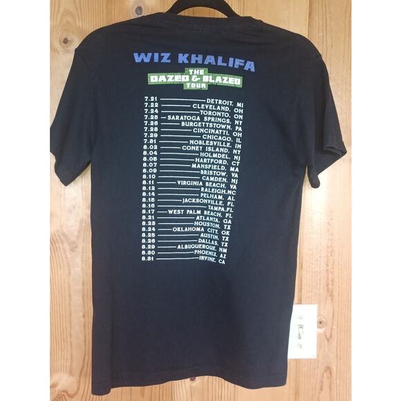 Wiz Khalifa T-Shirt Men's Small Dazed and Blazed Summer 2018 Tour Hip Hop Rap - Picture 2 of 5